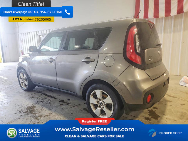 Used 2017 Kia Soul image 3