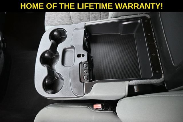 Used 2015 RAM 1500 Big Horn AWD/4WD image 39