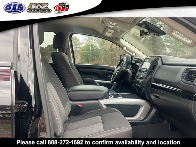 Used 2023 Nissan Titan SV w/ SV Convenience Package image 12