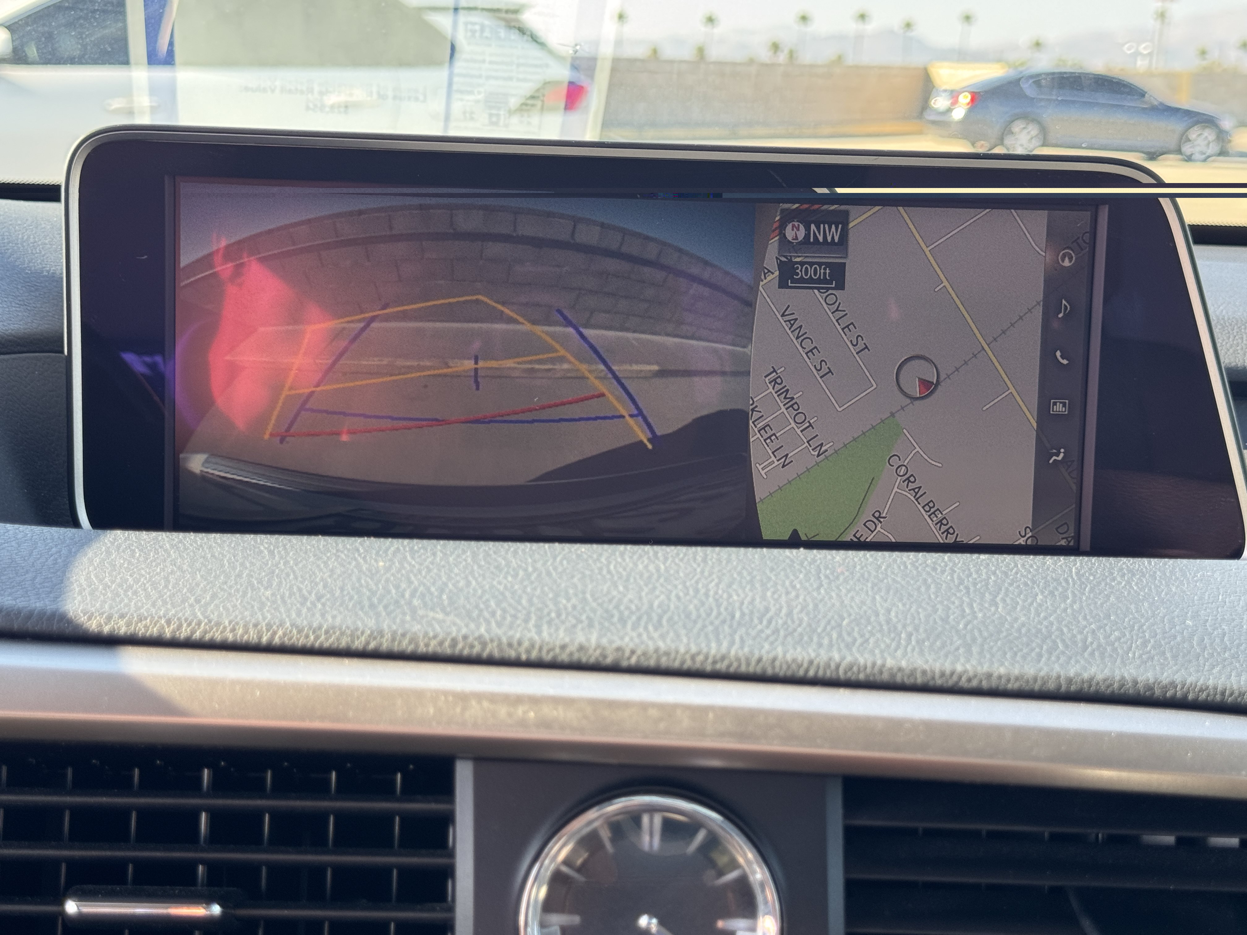 Used 2018 Lexus RX 350 FWD w/ Premium Package image 31