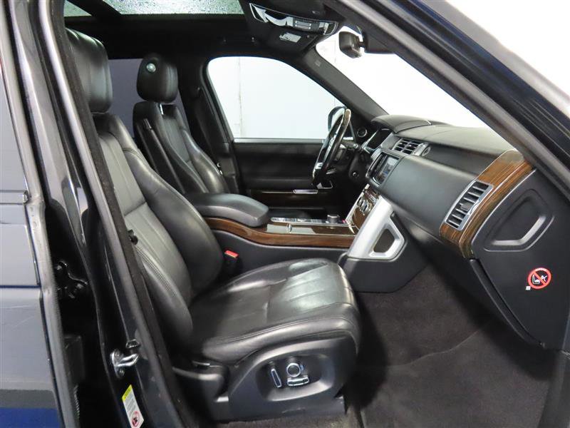 Used 2016 Land Rover Range Rover Supercharged image 38