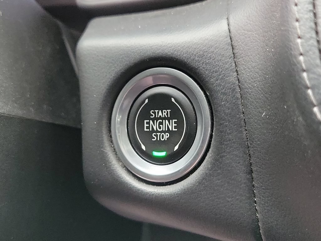 Used 2023 Chevrolet Tahoe LT AWD/4WD image 35
