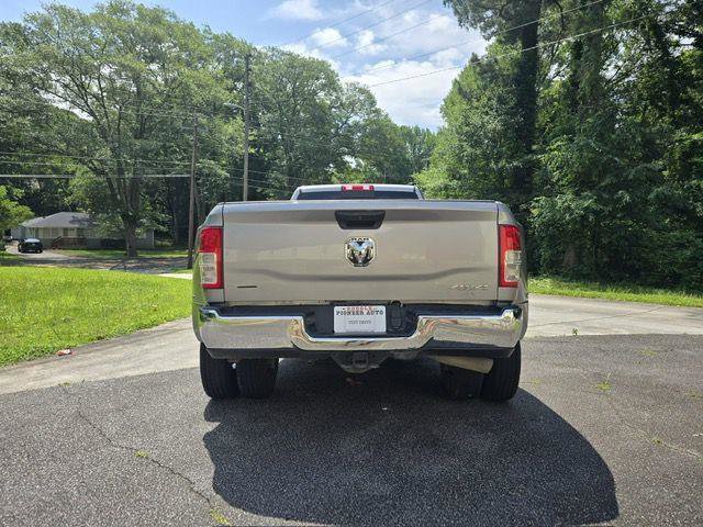 Used 2019 RAM 3500 Tradesman image 35