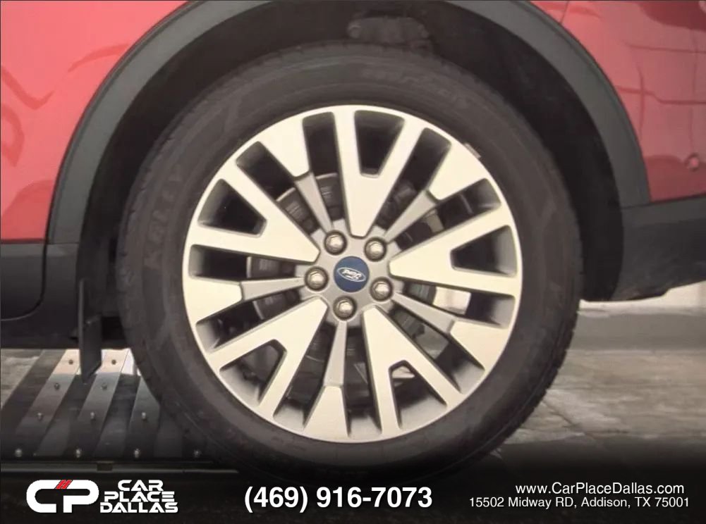Used 2021 Ford Escape Titanium AWD/4WD image 15