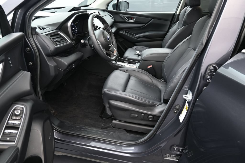 Used 2024 Subaru Ascent Limited w/ Technology Package AWD/4WD image 17