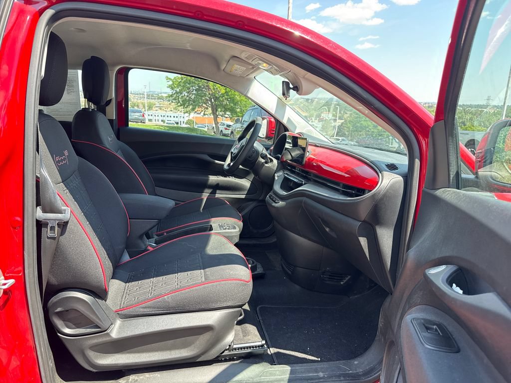 Used 2024 FIAT 500 e (RED) FWD image 19