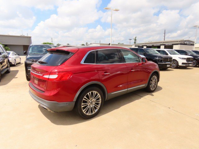 Used 2016 Lincoln MKX Reserve w/ Technology Package image 9