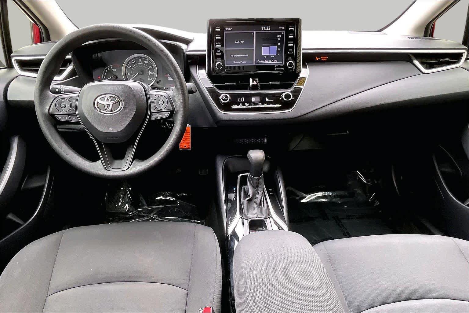 Used 2021 Toyota Corolla LE FWD image 14