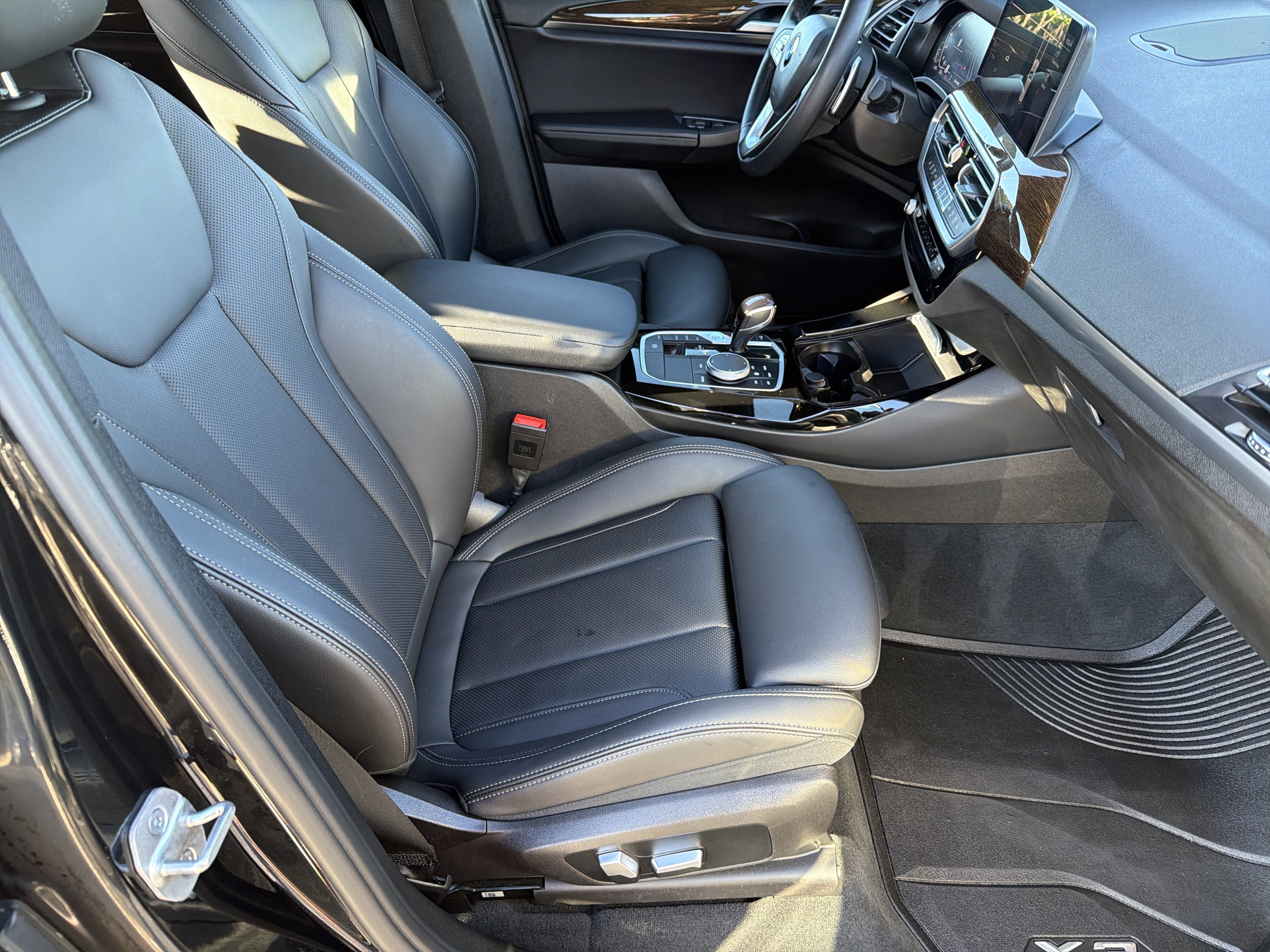 Used 2022 BMW X3 sDrive30i w/ Convenience Package RWD image 13