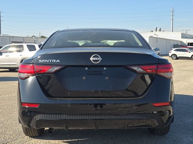 Used 2025 Nissan Sentra S FWD image 4