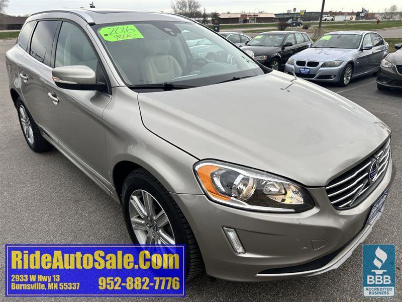 Used 2016 Volvo XC60 T6 w/ Proximity Package AWD/4WD image 3