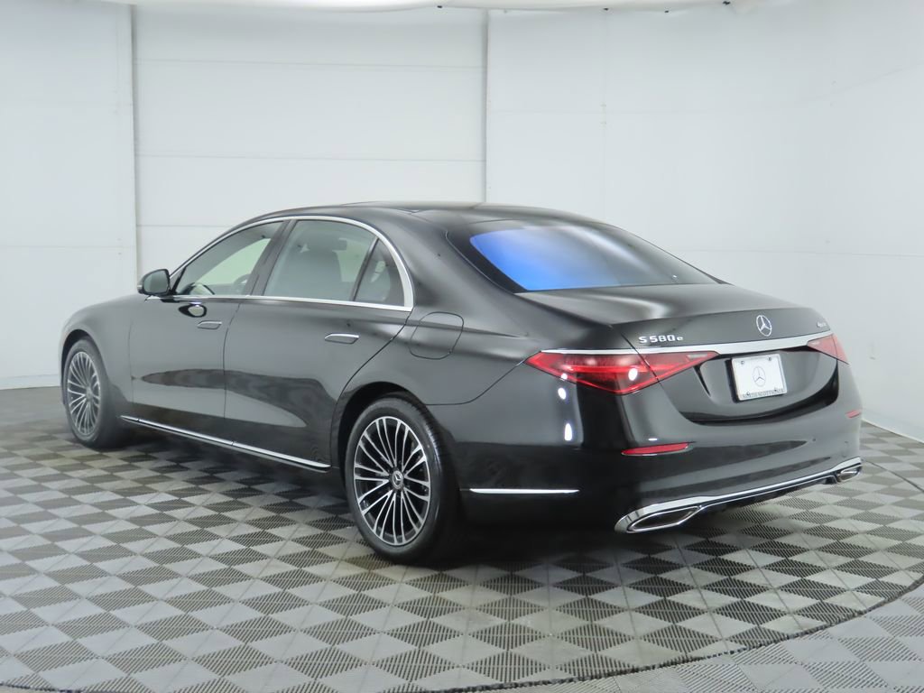 New 2026 Mercedes-Benz S 580e 4MATIC Sedan image 7