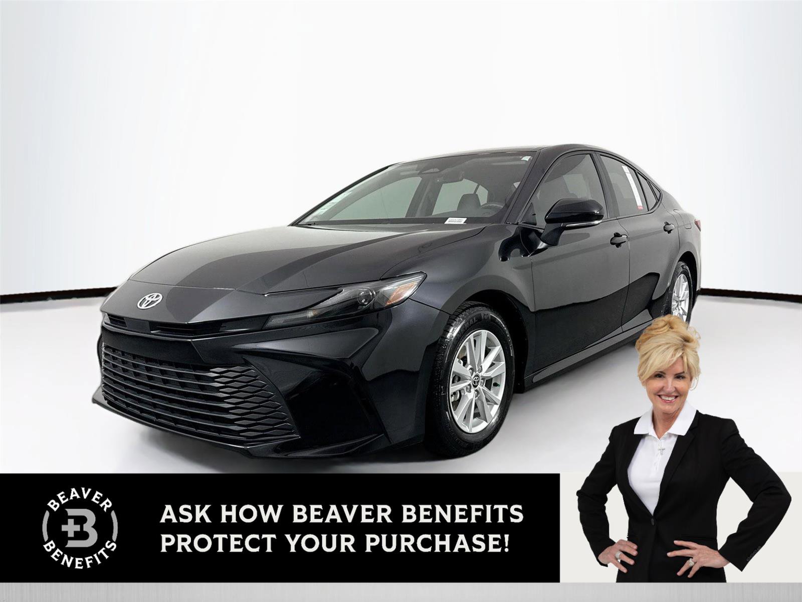 Used 2025 Toyota Camry LE w/ Convenience Package image 1