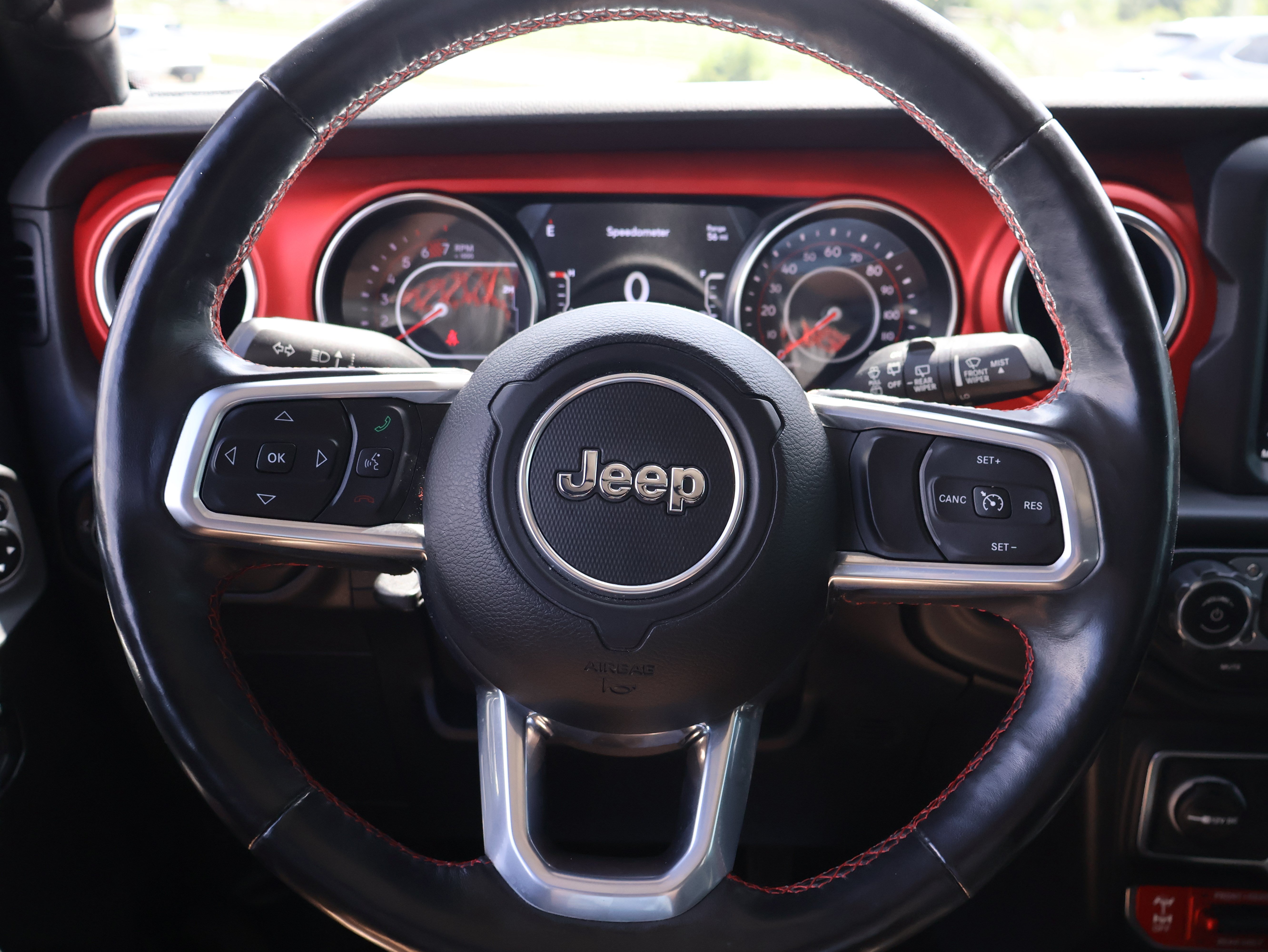 Used 2019 Jeep Wrangler Unlimited Rubicon AWD/4WD image 39