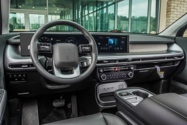 New 2026 Hyundai Ioniq 9 SEL AWD/4WD image 16