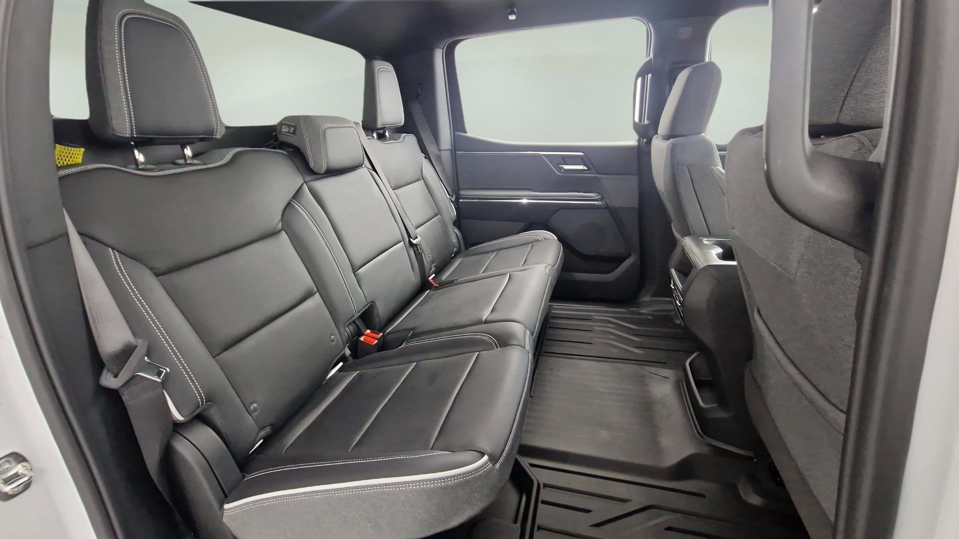 New 2026 GMC Sierra EV Elevation w/ LPO, Elevation Dark Package image 14