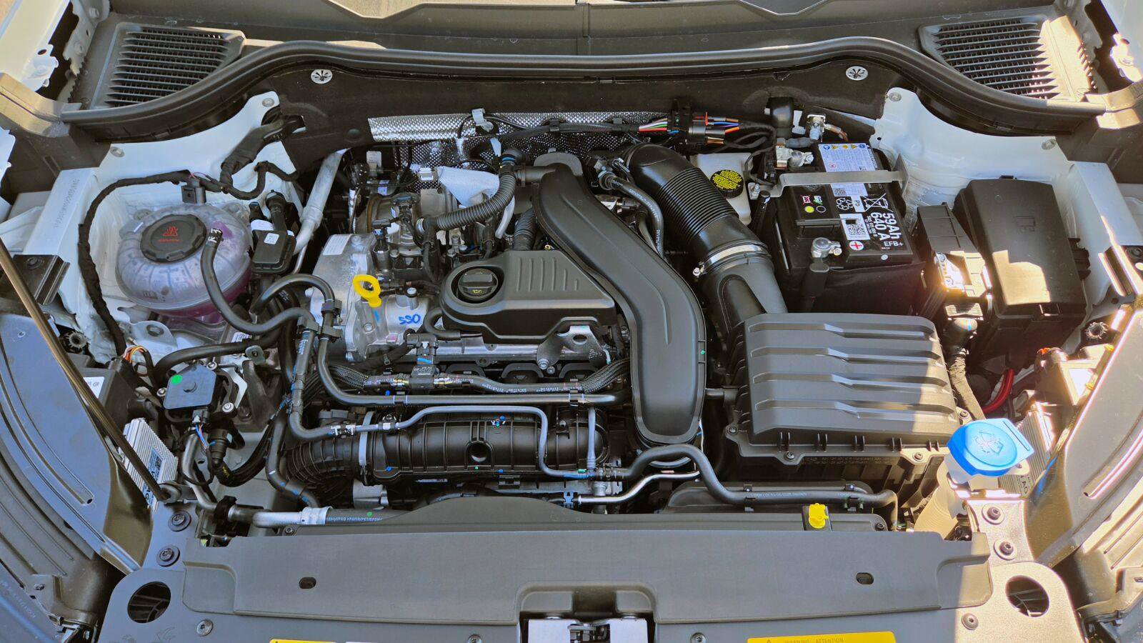 New 2027 Volkswagen Taos SE FWD image 63