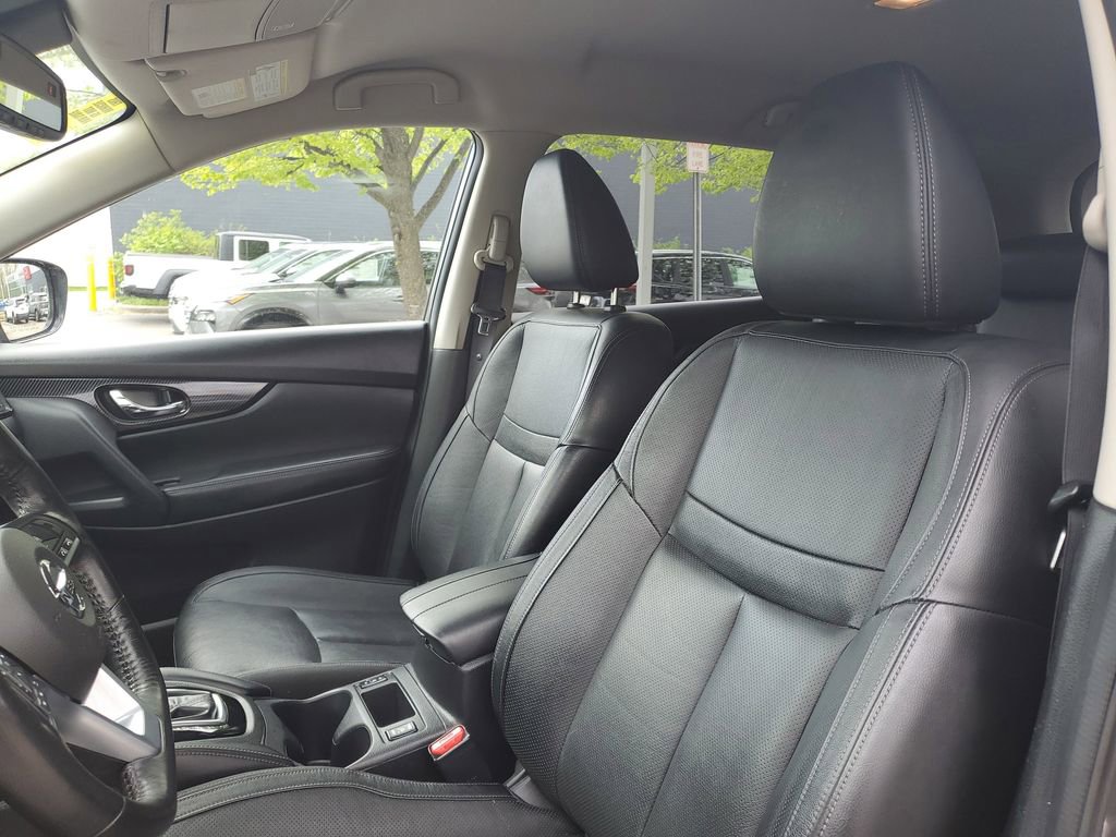 Used 2017 Nissan Rogue SL AWD/4WD image 10