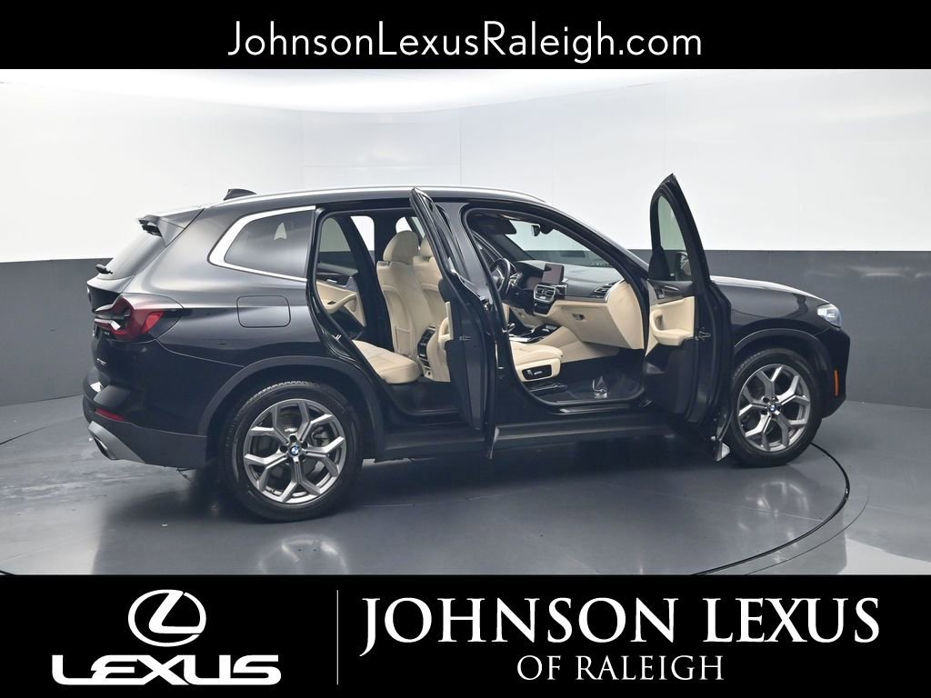 Used 2022 BMW X3 xDrive30i w/ Premium Package AWD/4WD image 32