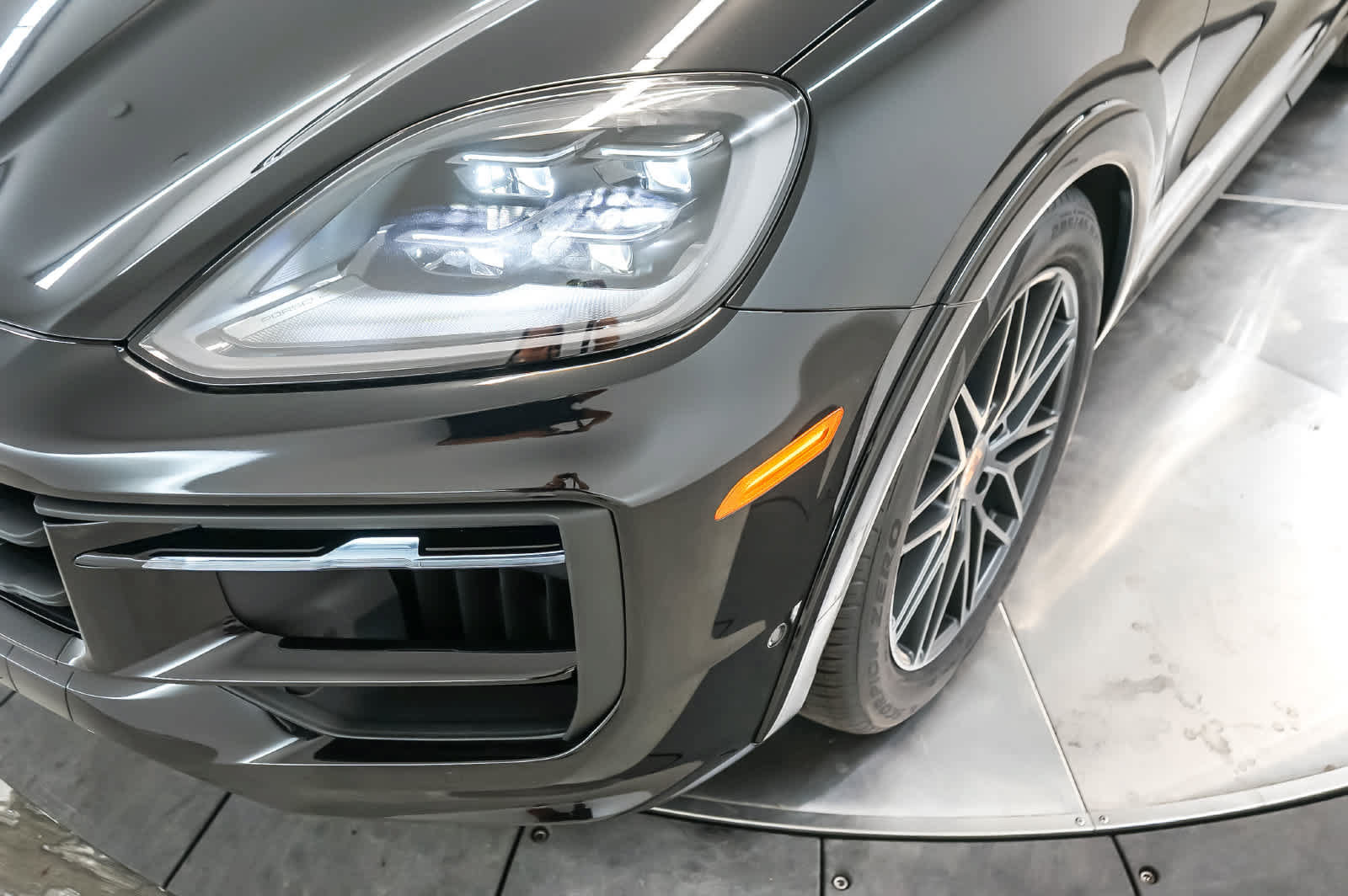 New 2026 Porsche Cayenne GTS AWD/4WD image 16