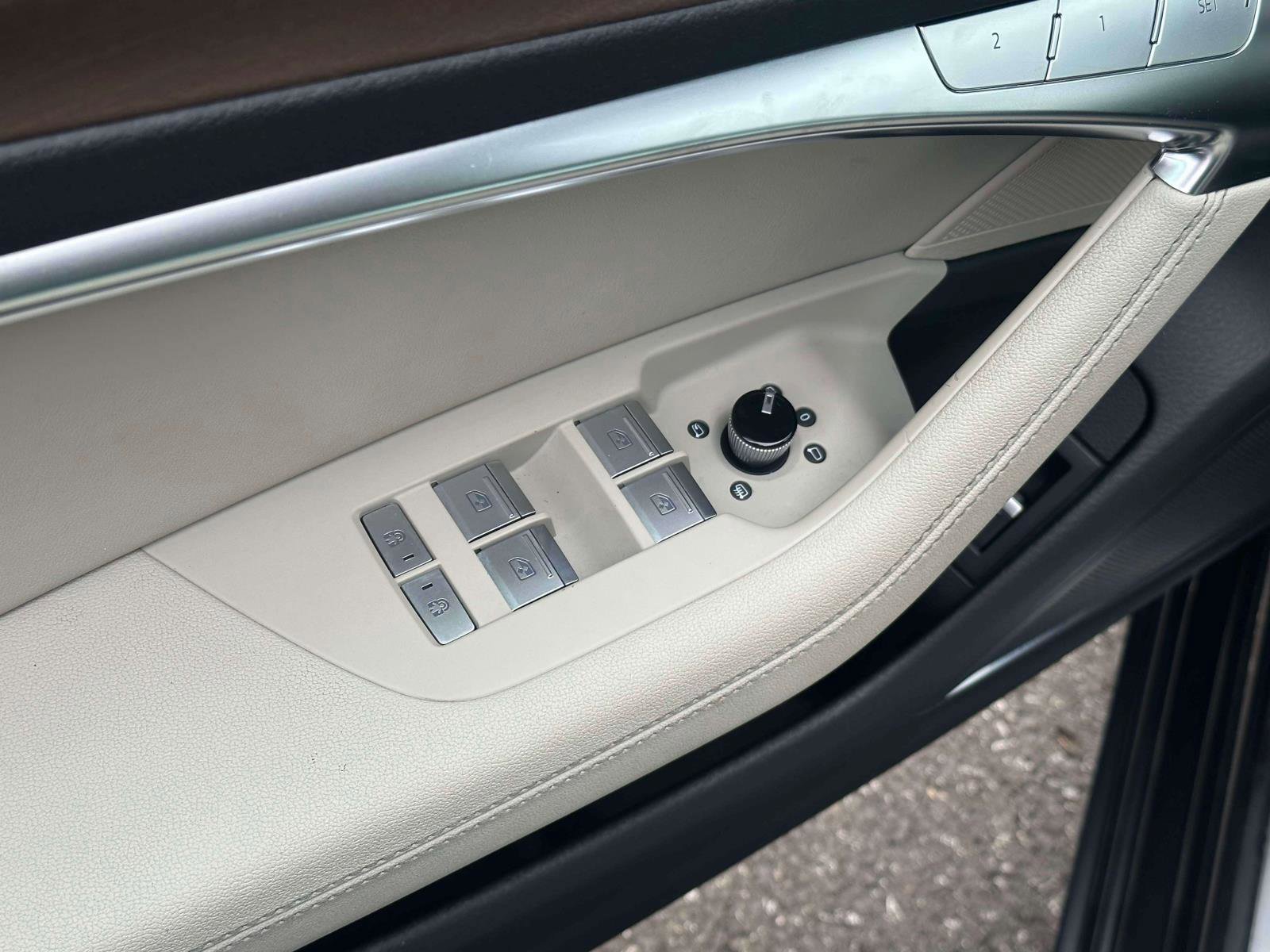 Used 2024 Audi A6 Premium Plus image 16