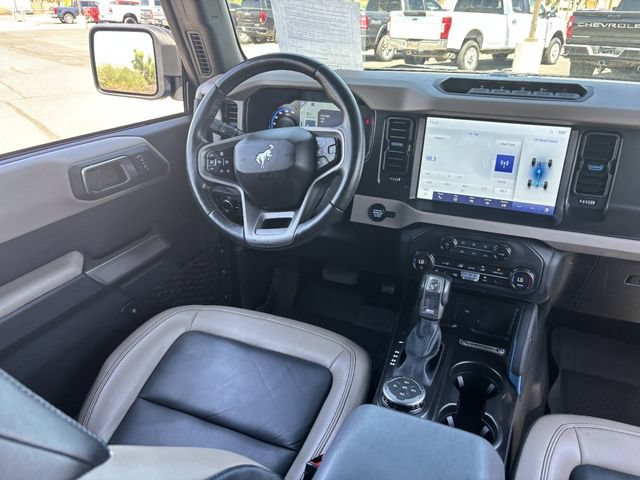 Used 2023 Ford Bronco Wildtrak AWD/4WD image 14