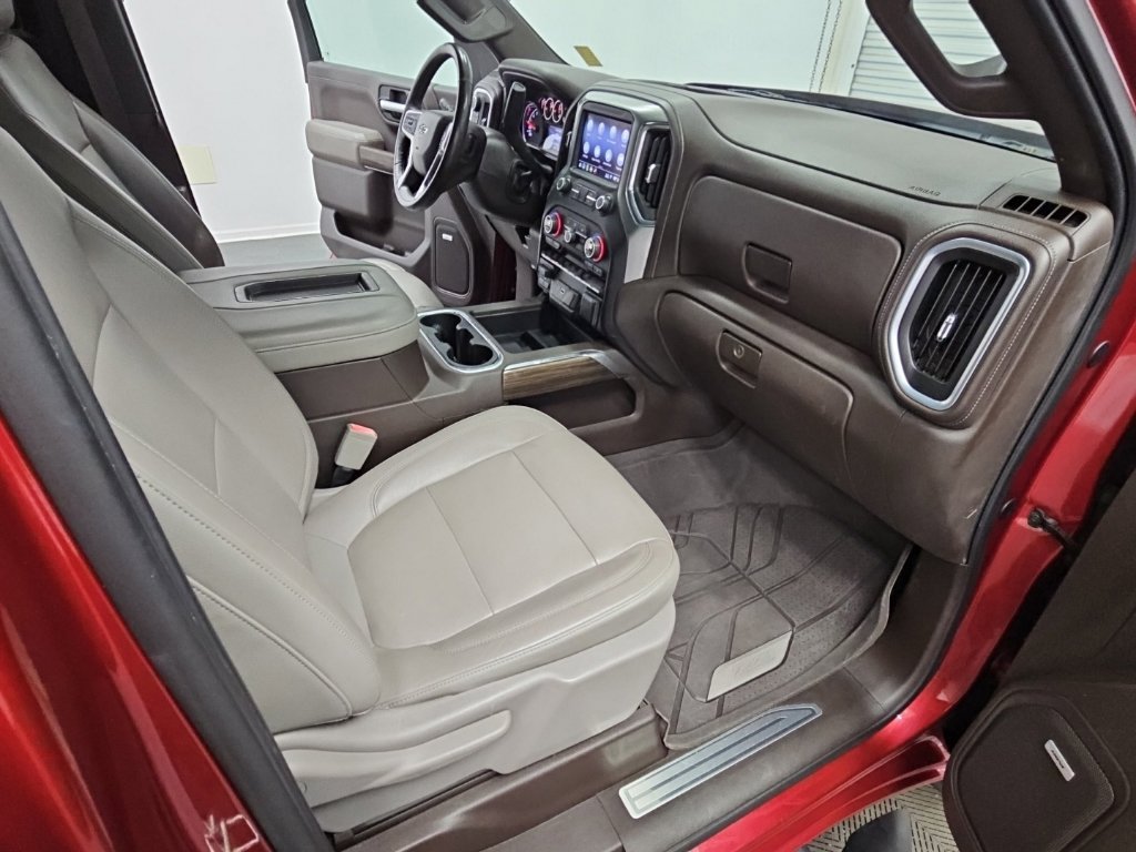 Used 2019 Chevrolet Silverado 1500 RST AWD/4WD image 39