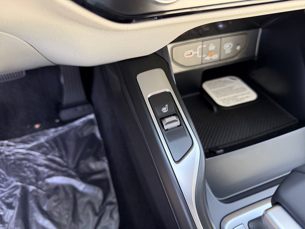 New 2026 Kia Sorento S w/ S Panoramic Sunroof Package FWD image 19