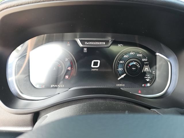 Used 2025 RAM 2500 Laramie AWD/4WD image 12