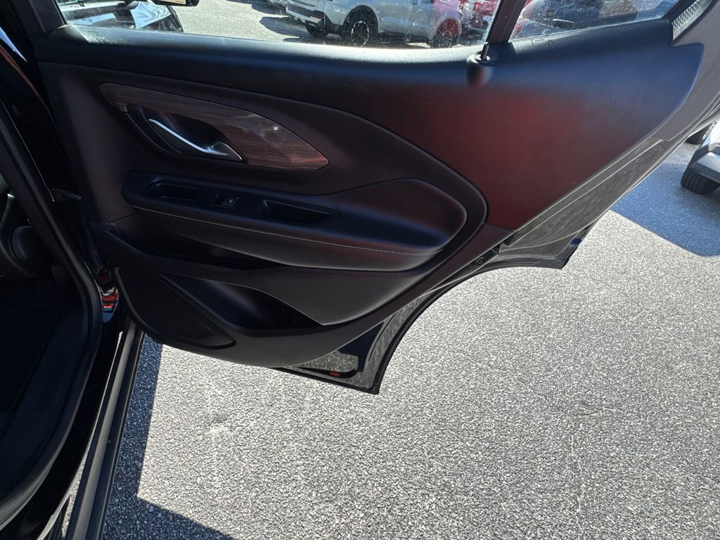 Used 2022 GMC Terrain Denali w/ Denali Premium Package image 16