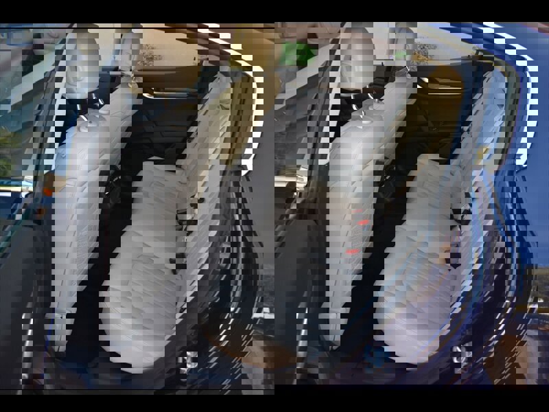 Used 2015 Maserati Ghibli image 20