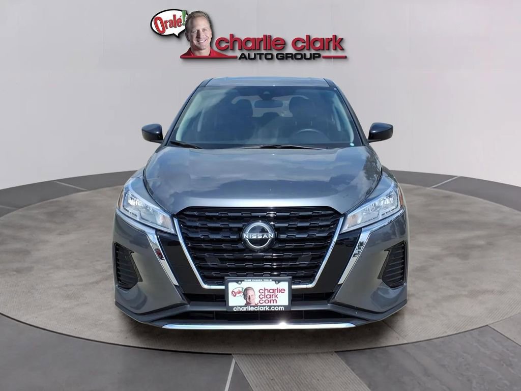 Used 2025 Nissan Kicks Play S image 8