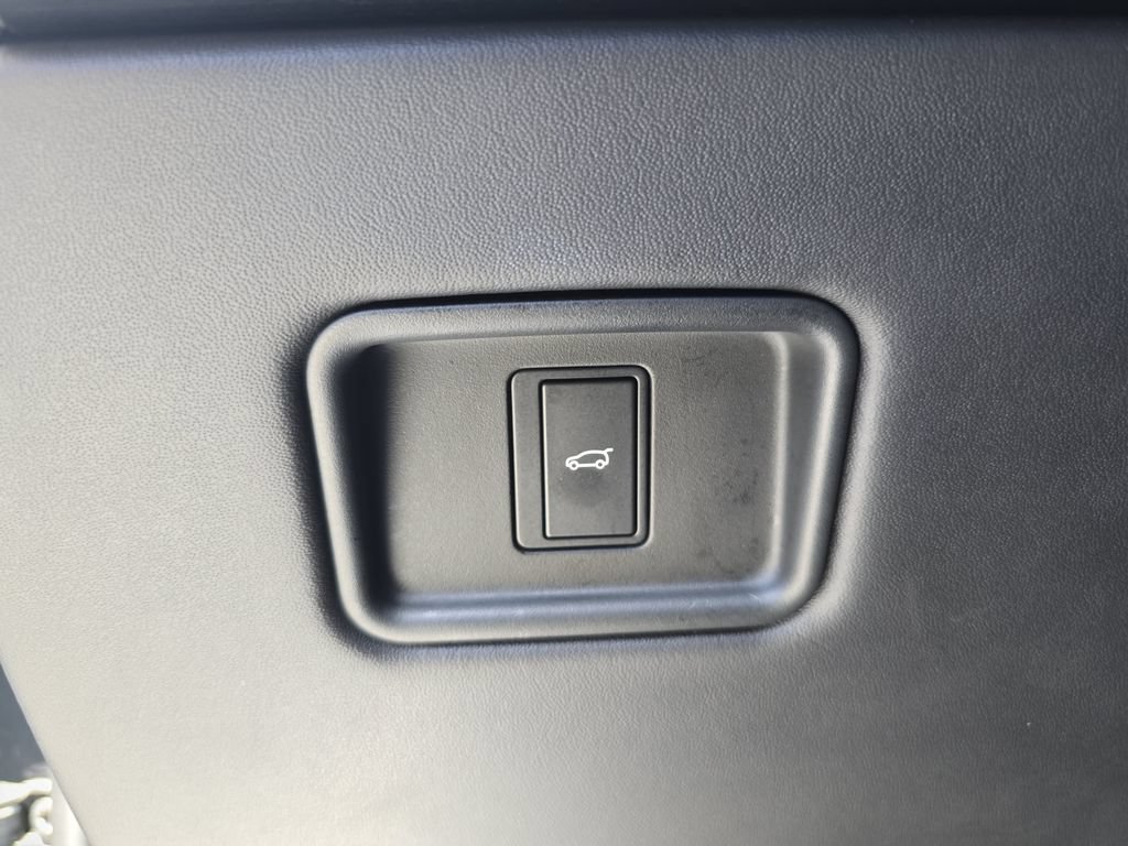 Certified 2023 Land Rover Range Rover SV AWD/4WD image 31