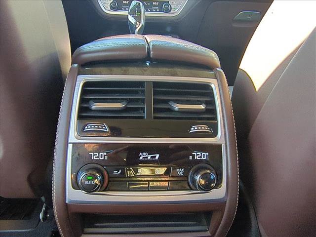 Used 2017 BMW 740e xDrive AWD/4WD image 17