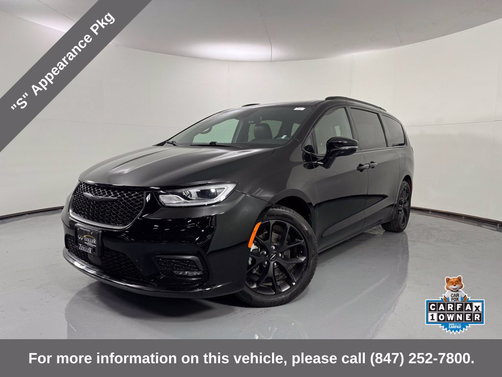 Used 2025 Chrysler Pacifica Limited
