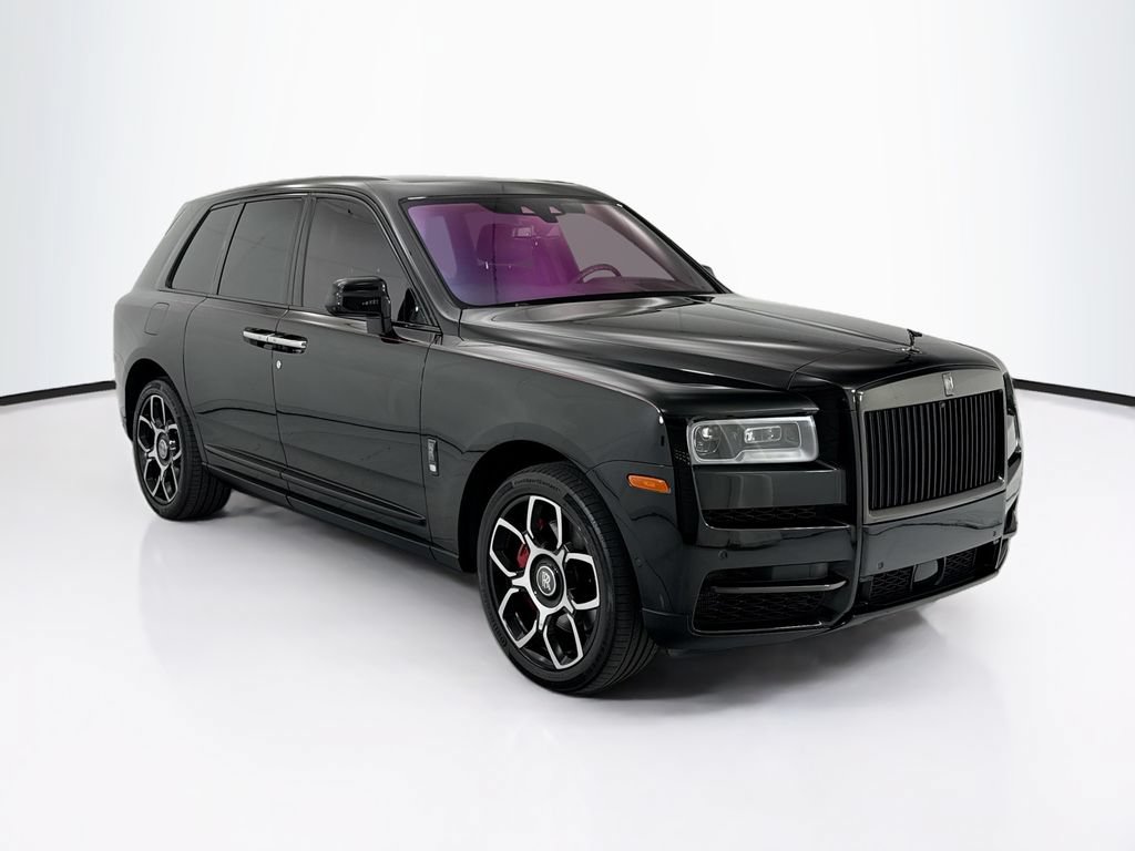 Certified 2022 Rolls-Royce Cullinan Black Badge w/ Dark Exterior Package AWD/4WD image 3