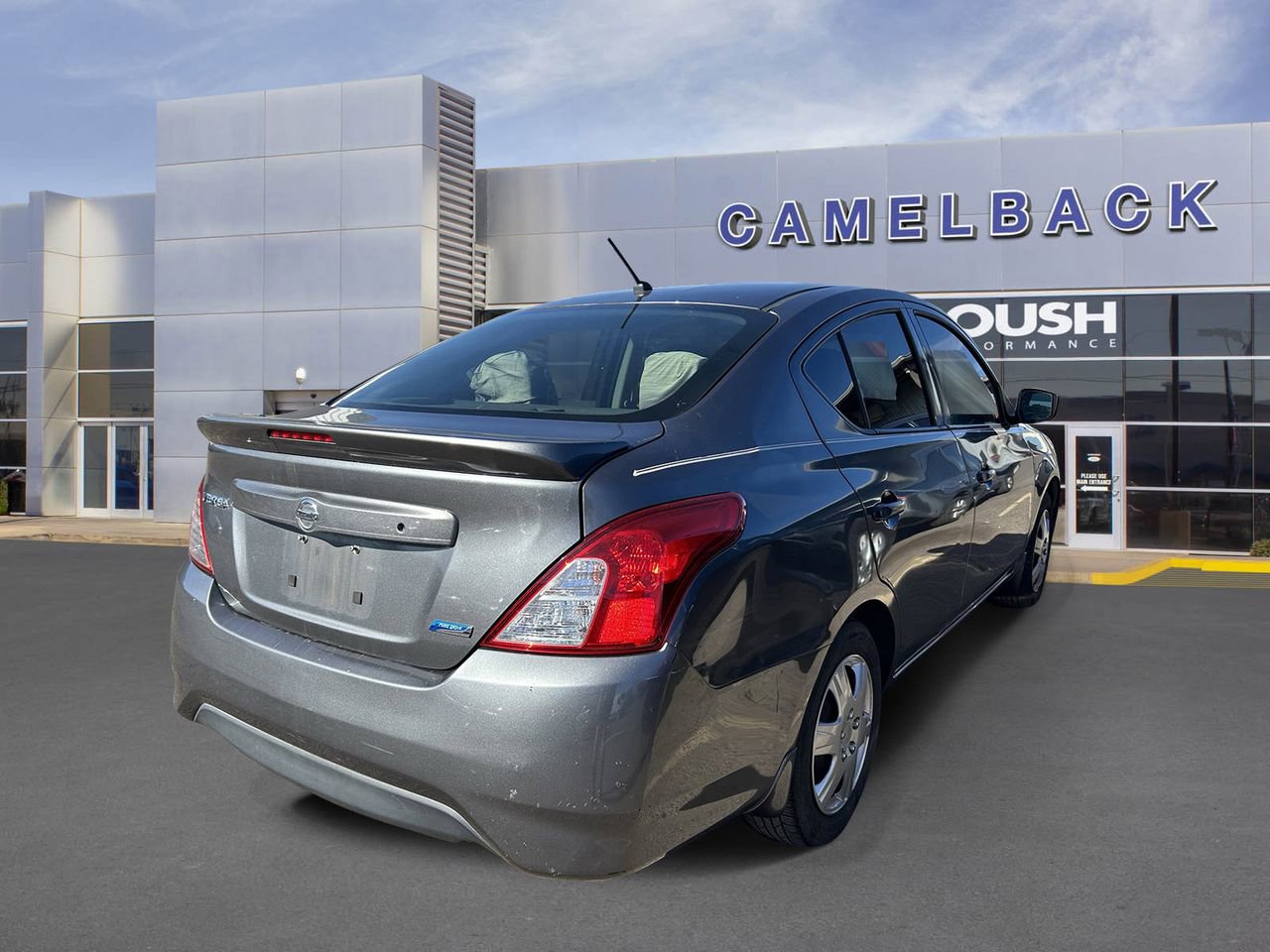 Used 2016 Nissan Versa S Plus image 4