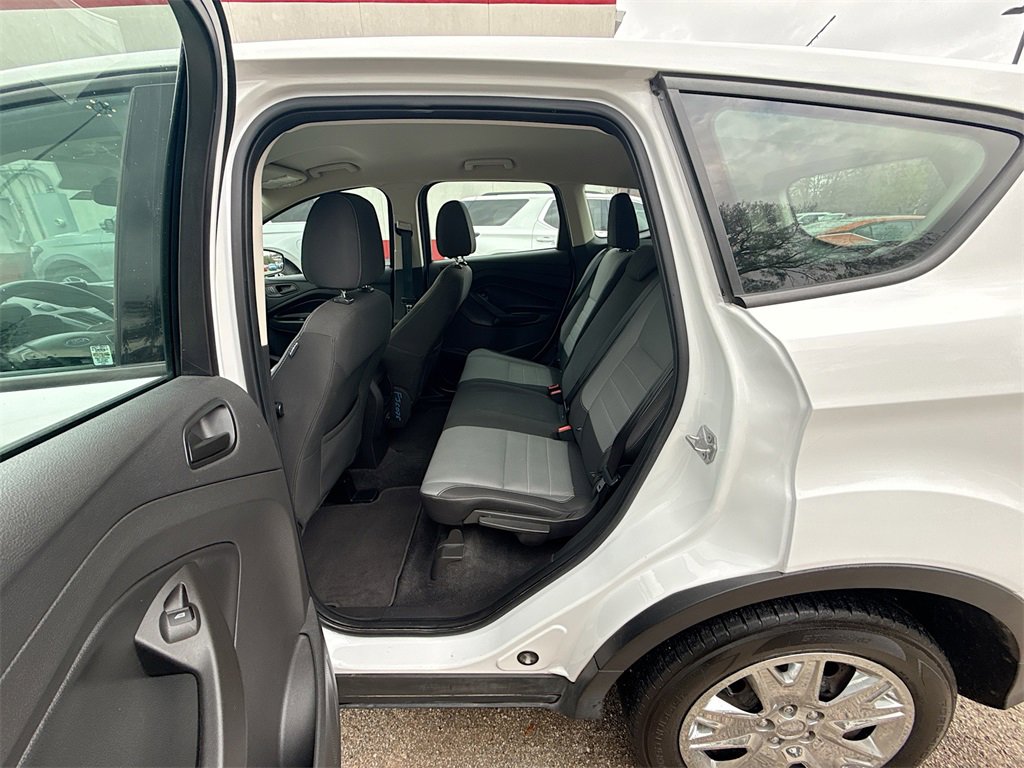 Used 2017 Ford Escape S image 22