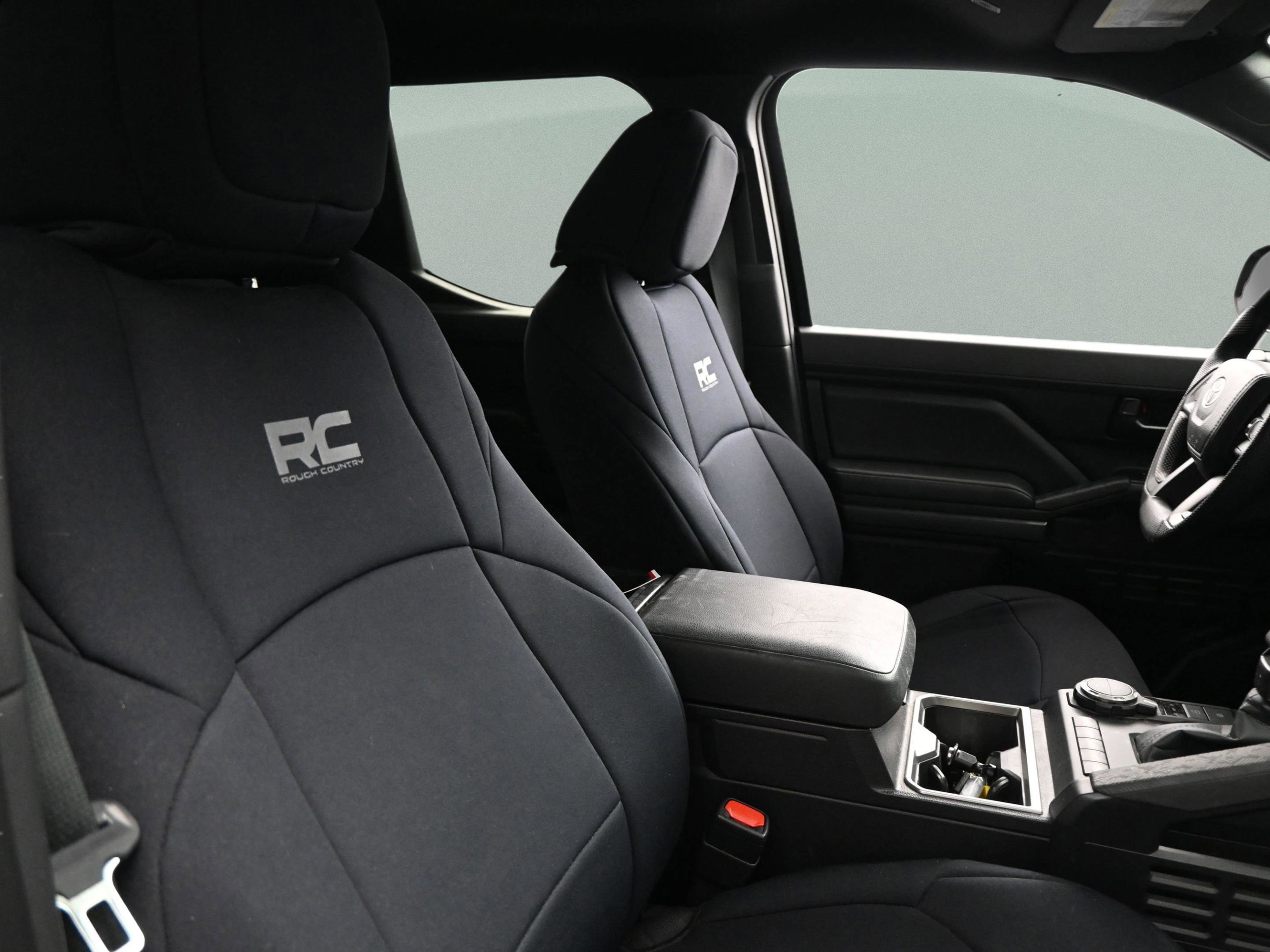 Certified 2024 Toyota Tacoma SR5 AWD/4WD image 36