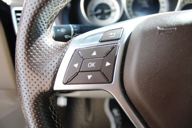 Used 2016 Mercedes-Benz E 400 Cabriolet w/ Premium 2 Package image 30