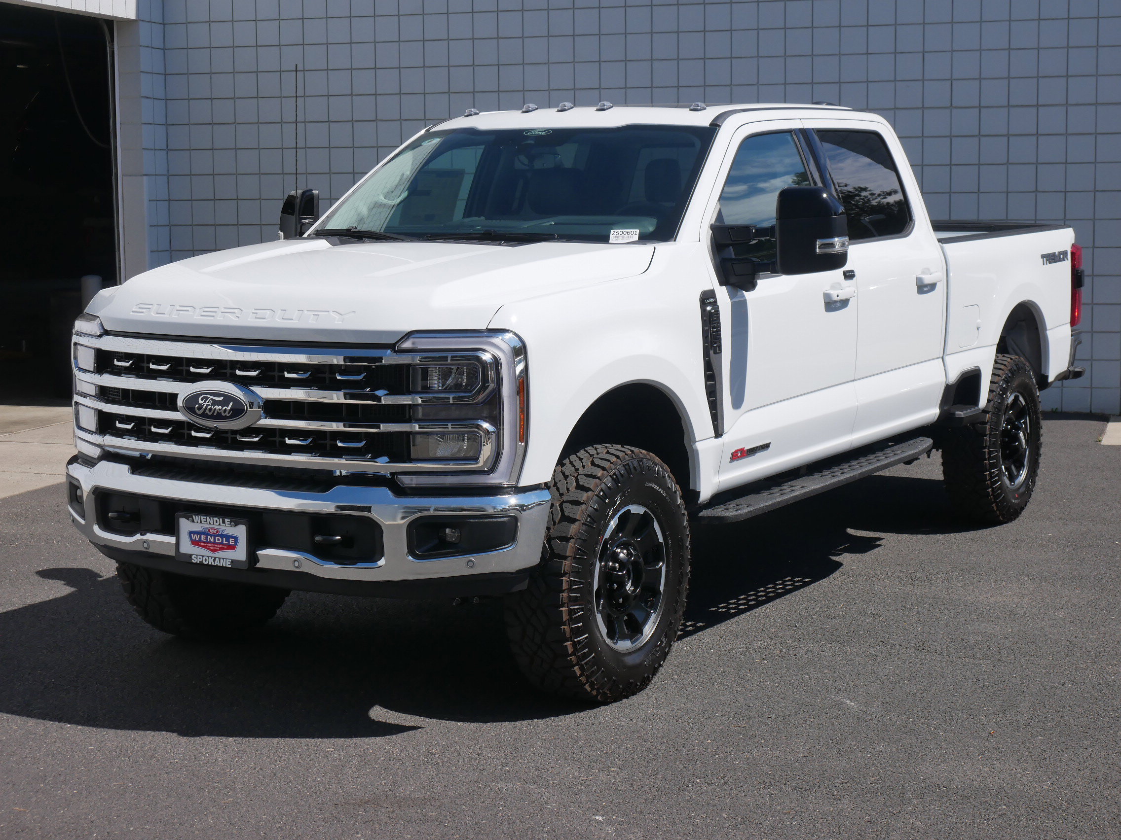 New 2025 Ford F350 Lariat w/ Lariat Ultimate Package image 2
