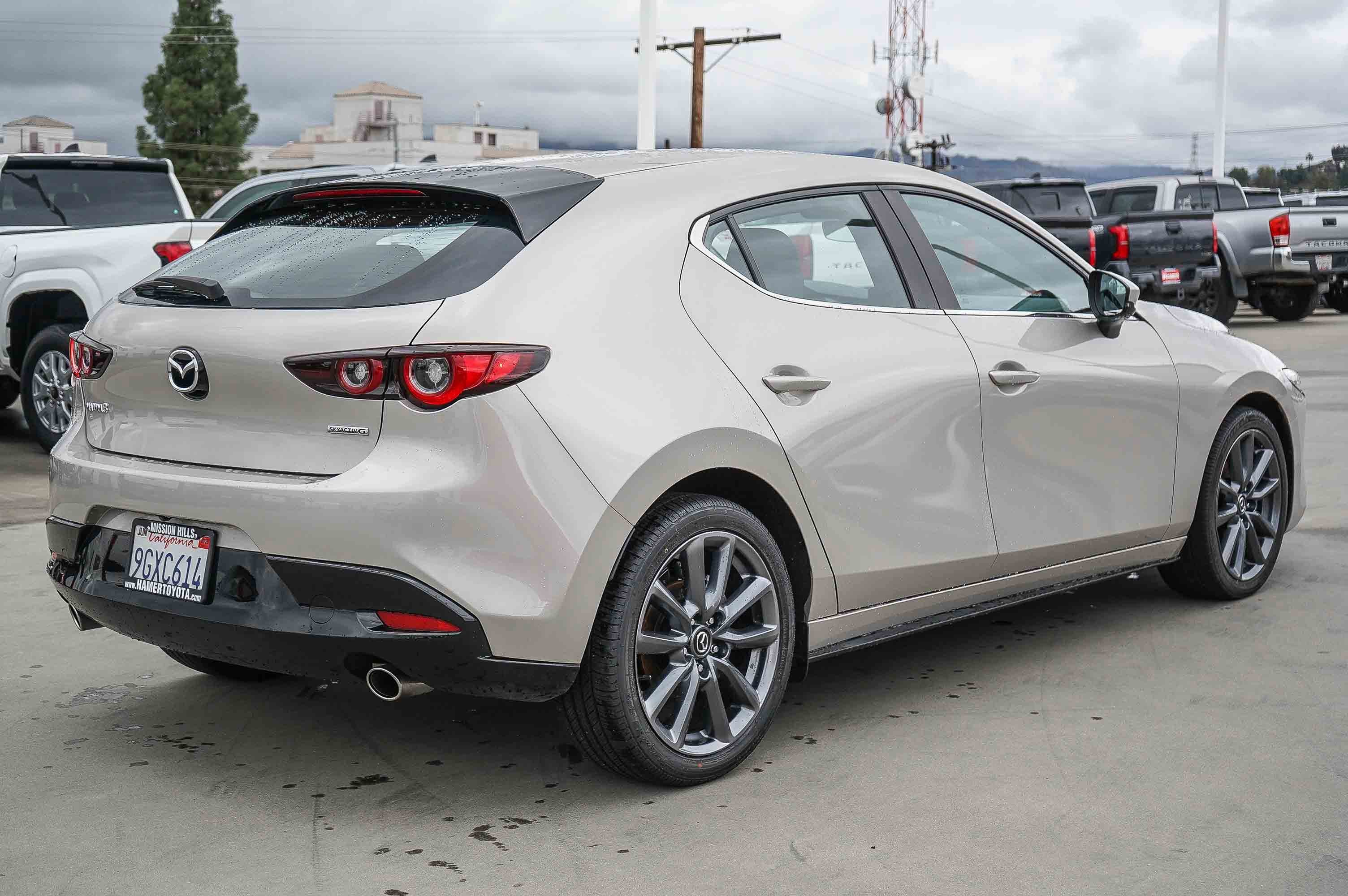 Used 2023 MAZDA MAZDA3 s image 9