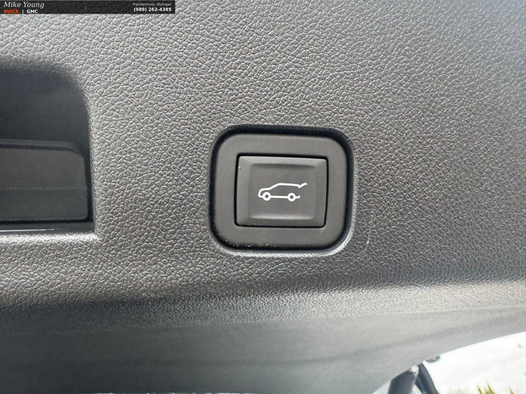 New 2026 Buick Enclave Preferred w/ LPO, Floor Liner Package FWD image 7