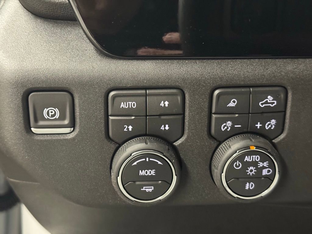 New 2025 Chevrolet Silverado 2500 LTZ w/ LTZ Convenience Package image 20
