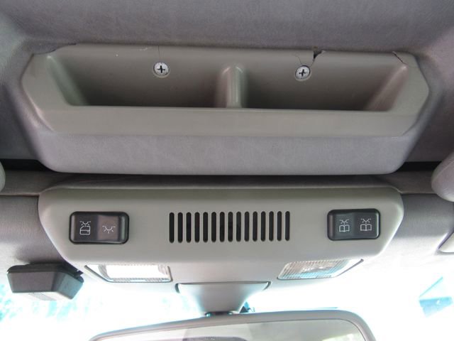 Used 1994 Mercedes-Benz E 320 Convertible image 19