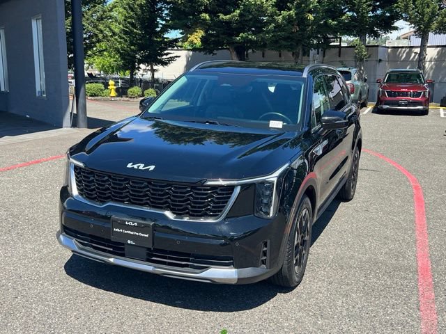 Certified 2024 Kia Sorento S FWD image 3
