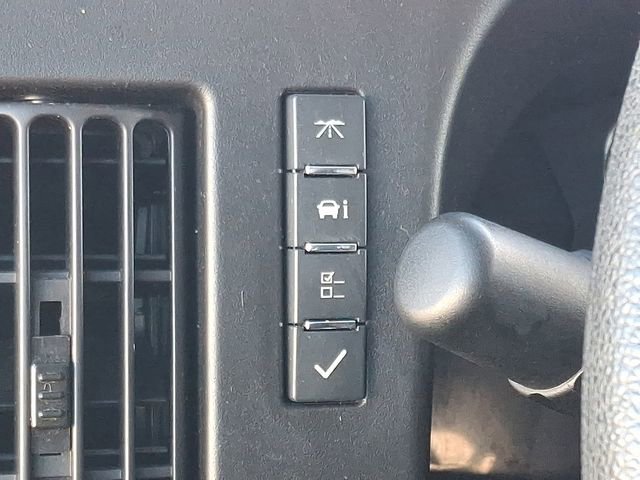 Used 2024 GMC Savana 2500 w/ Driver Convenience Package image 22