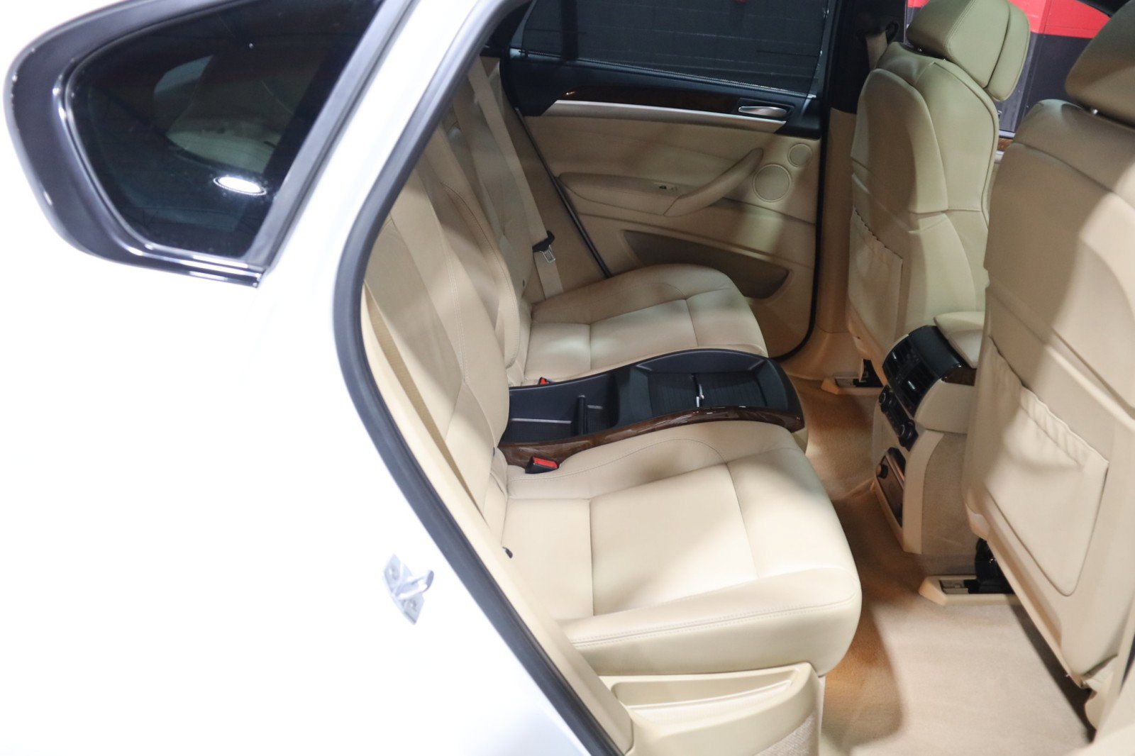 Used 2014 BMW X6 xDrive50i image 51