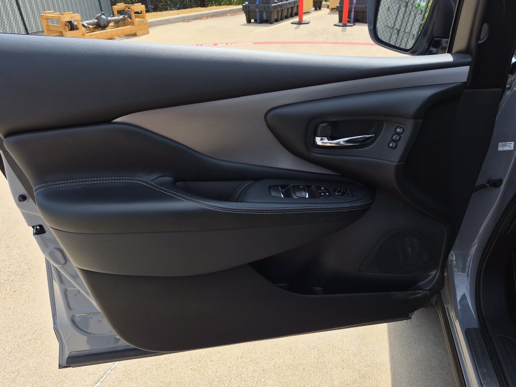 Certified 2024 Nissan Murano SL FWD image 18