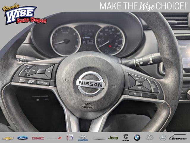 Used 2021 Nissan Versa S image 11